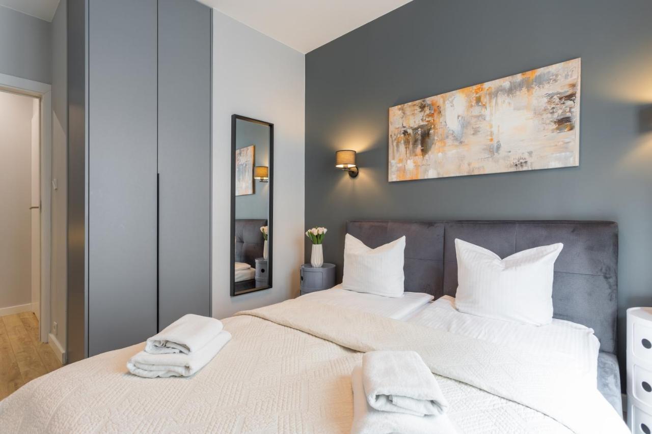 Golden Apartments Warsaw - Luxury Building With Terrace On The Roof - Sienna Str Esterno foto